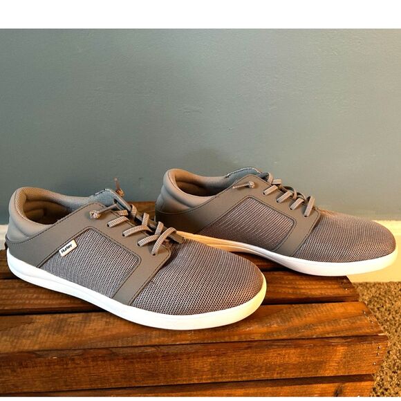 NWB Hurley men's gray Shoreline lace slipon sneakers size 13 casual light weight - Picture 3 of 6
